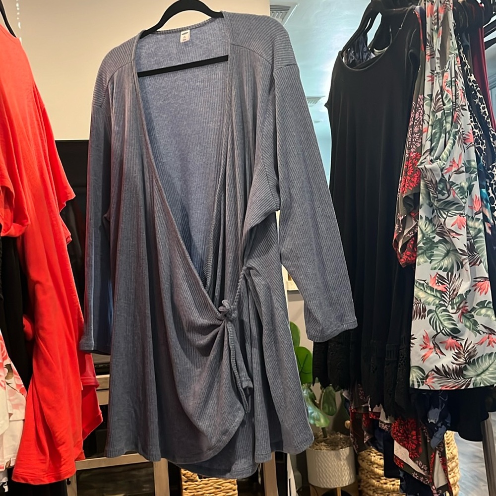 4x wrap sweater